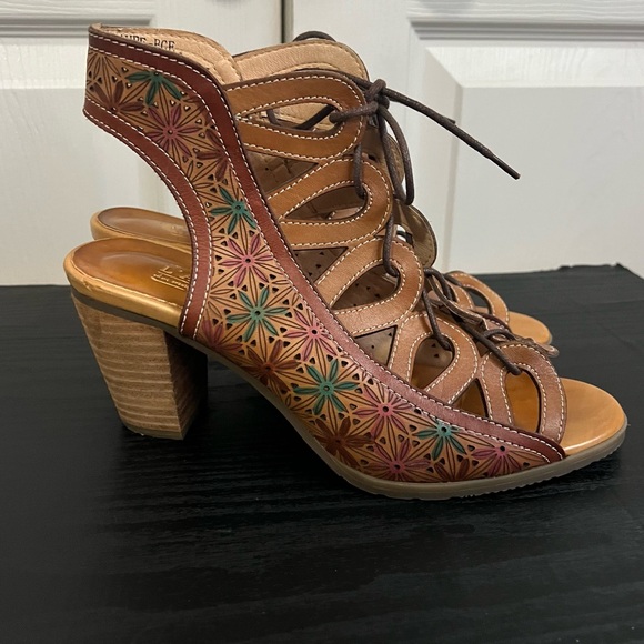 L' Artiste x Spring Step "Laure" Floral Print Wedge Sandals Women Size US 9 EU40 - Picture 3 of 10